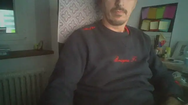 Snapshot of Kawayleo chatting on 10-19-25, 10:21 Kawayleo online show from 10-19-25, 10:21