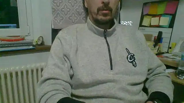 Snapshot of Kawayleo chatting on 02-19-26, 01:29 Kawayleo online show from 02-19-26, 01:29