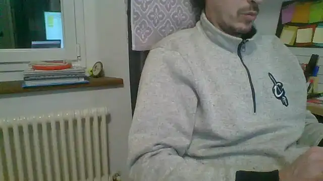 Snapshot of Kawayleo chatting on 02-21-26, 03:35 Kawayleo online show from 02-21-26, 03:35