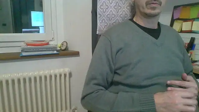 Snapshot of Kawayleo chatting on 02-26-26, 05:01 Kawayleo online show from 02-26-26, 05:01