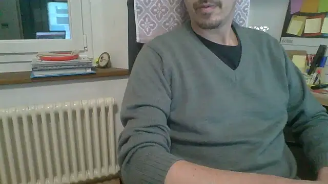 Snapshot of Kawayleo chatting on 03-02-26, 09:27 Kawayleo online show from 03-02-26, 09:27