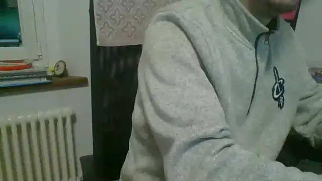 Snapshot of Kawayleo chatting on 03-07-26, 10:12 Kawayleo online show from 03-07-26, 10:12