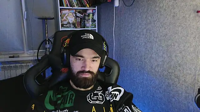 Nik Namee online show from 11-13-25, 06:40