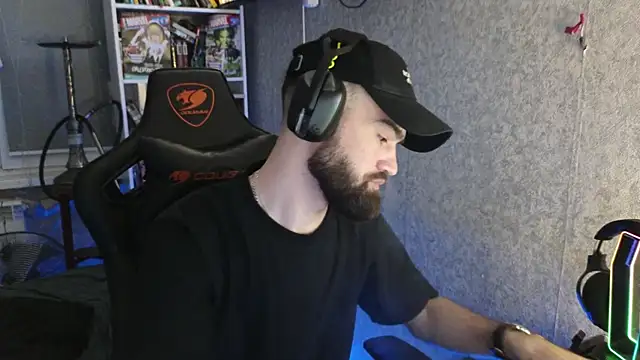 Nik Namee online show from 11-22-25, 10:31