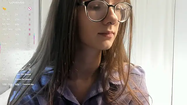 Snapshot of AiFusch chatting on 11-26-25, 08:37 AiFusch online show from 11-26-25, 08:37