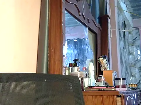 Snapshot of dreamerrrrr1 chatting on 11-29-25, 12:19 dreamerrrrr1 online show from 11-29-25, 12:19