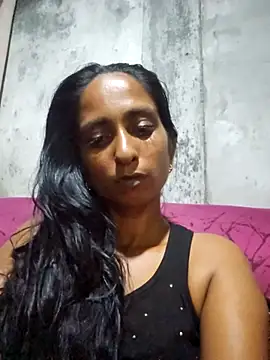 Snapshot of dreamerrrrr1 chatting on 11-30-25, 04:05 dreamerrrrr1 online show from 11-30-25, 04:05