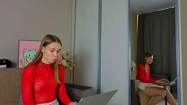 ElizaPurrr online show from 10-20-25, 11:10