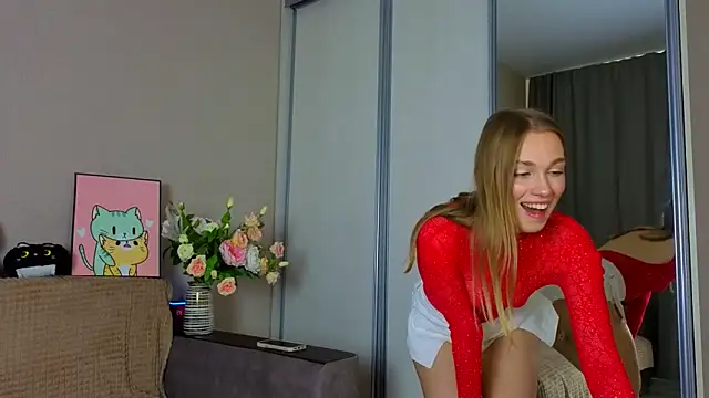 ElizaPurrr online show from 10-21-25, 10:38