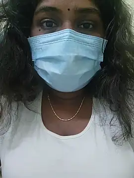 Snapshot of Mo_Nisha chatting on 10-10-25, 07:46 Mo Nisha online show from 10-10-25, 07:46