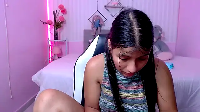 zara cute online show from 03-28-26, 12:21