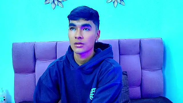 AngelduzZzt online show from 10-10-25, 12:37