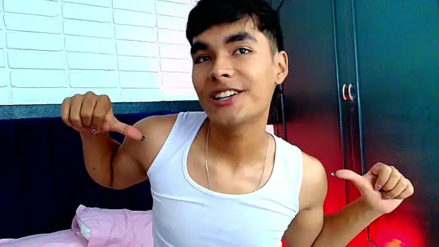 AngelduzZzt online show from 10-21-25, 12:50