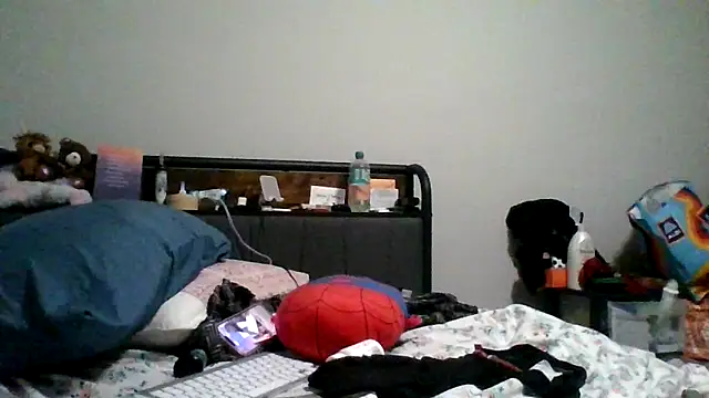 dezzidavill online show from 06-14-26, 02:24