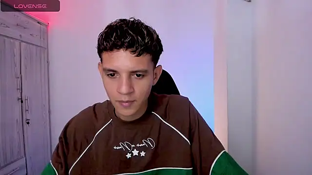 tylernova online show from 04-27-26, 03:37