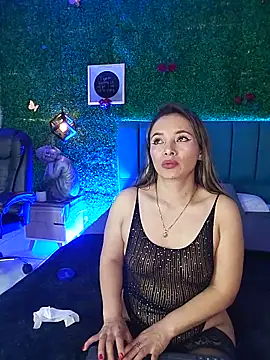 Kiaraa88 online show from 05-27-26, 08:28