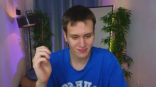 hun1er steele online show from 10-14-25, 09:15