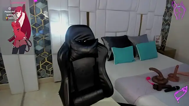 emily parks666 online show from 11-21-25, 09:57