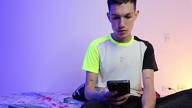 stevenweb online show from 10-09-25, 01:09