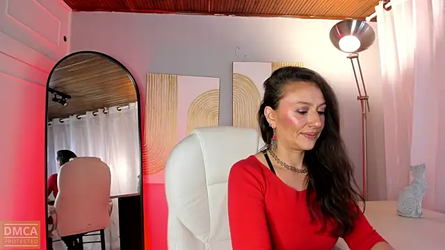 Snapshot of indigo_wild_ chatting on 10-24-25, 03:03 indigo wild online show from 10-24-25, 03:03