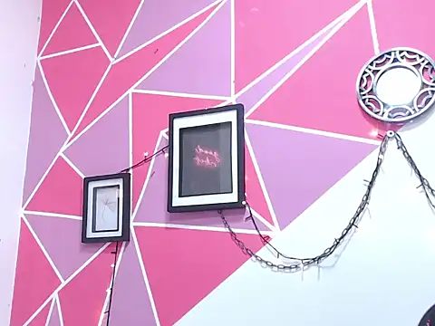 Tifany Adams online show from 10-17-25, 08:00