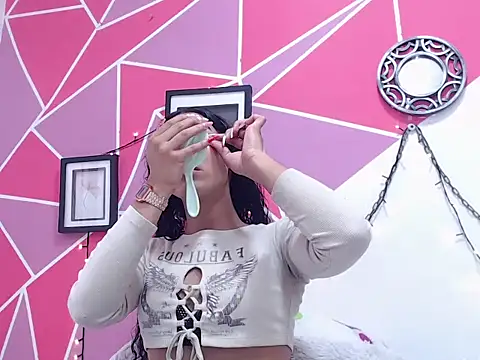 Tifany Adams online show from 10-25-25, 08:14