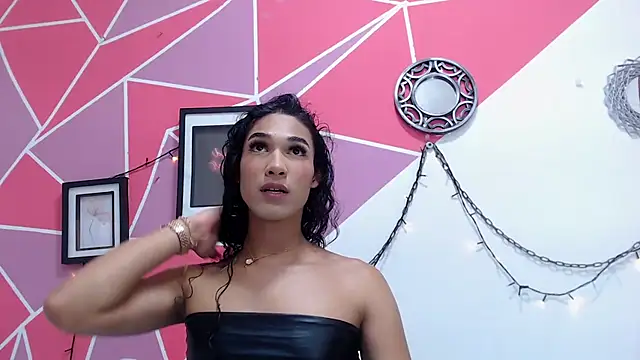 Tifany Adams online show from 11-13-25, 09:03