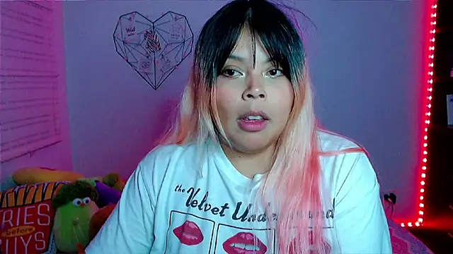 EllieMoonX online show from 02-03-26, 02:53