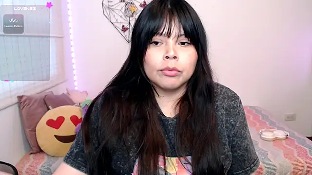 EllieMoonX online show from 06-09-26, 10:54