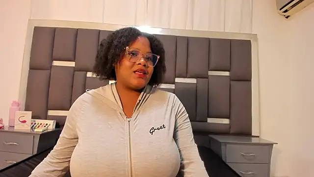 gabrielabrunette69 online show from 10-10-25, 01:54