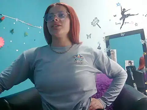 dayra velez online show from 10-27-25, 07:18