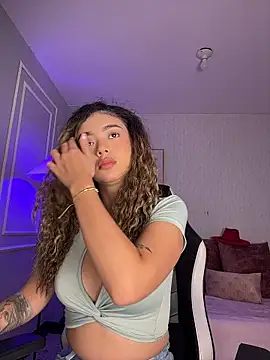 HoneyMollyX online show from 11-25-25, 01:00