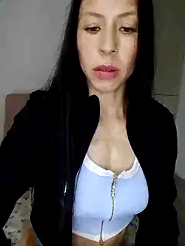 you yuyuu online show from 11-16-25, 02:39