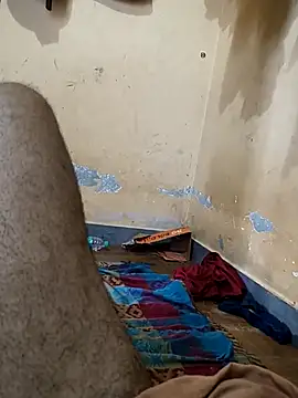 Snapshot of Hoty_couple_Sex chatting on 10-13-25, 03:39 Hoty couple Sex online show from 10-13-25, 03:39