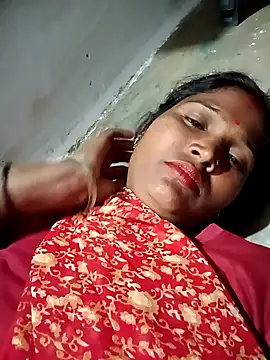 Hot hat online show from 10-18-25, 02:40