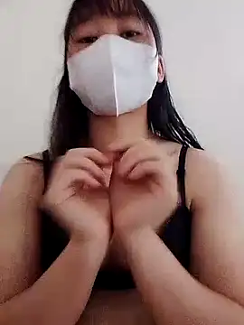 Snapshot of Lovely_xxx chatting on 10-19-25, 01:17 Lovely xxx online show from 10-19-25, 01:17