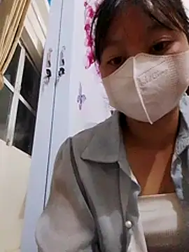 Snapshot of Lovely_xxx chatting on 10-29-25, 11:34 Lovely xxx online show from 10-29-25, 11:34