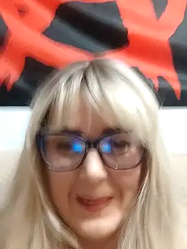 Amelialove42 online show from 11-25-25, 07:47