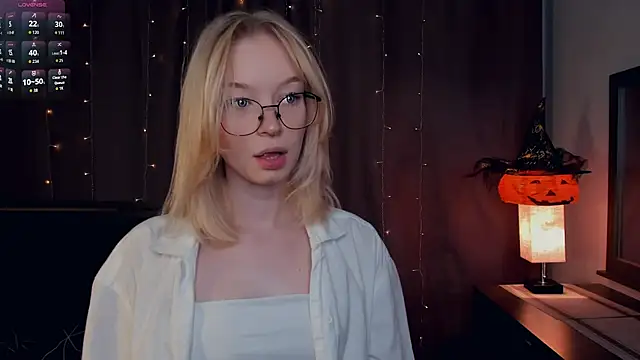 CleoStier online show from 10-30-25, 07:14