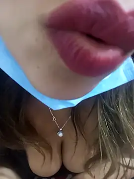 FATIFATIMOROC online show from 02-18-26, 10:17