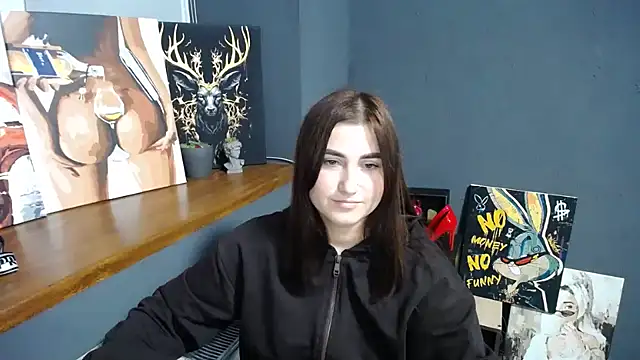 Snapshot of Flower_mary chatting on 11-10-25, 08:13 Flower mary online show from 11-10-25, 08:13