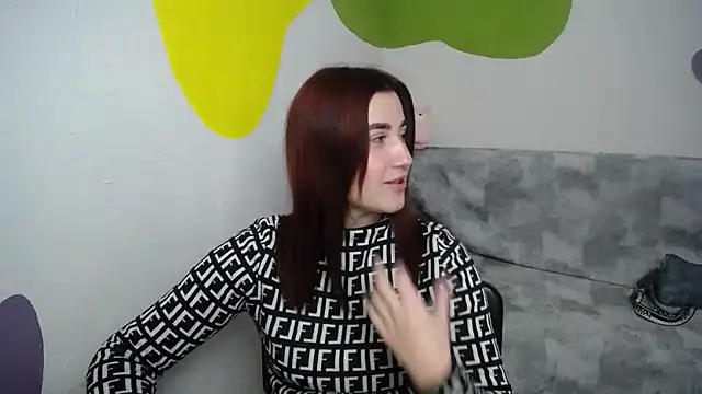 Snapshot of Flower_mary chatting on 11-26-25, 07:53 Flower mary online show from 11-26-25, 07:53