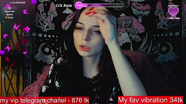 Snapshot of ArianaLight chatting on 10-25-25, 07:08 ArianaLight online show from 10-25-25, 07:08