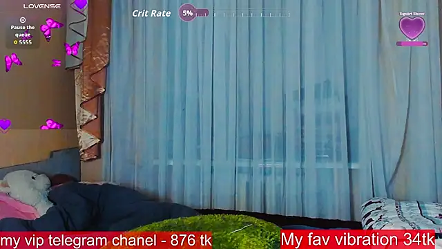 Snapshot of ArianaLight chatting on 11-16-25, 05:51 ArianaLight online show from 11-16-25, 05:51