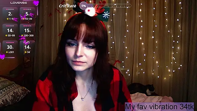 Snapshot of ArianaLight chatting on 12-18-25, 06:14 ArianaLight online show from 12-18-25, 06:14