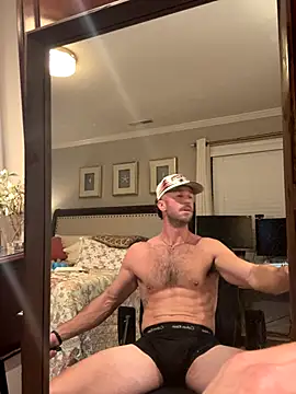 Hammer1128 online show from 11-12-25, 12:44