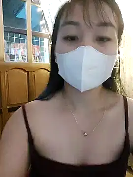 Snapshot of VenusCara99 chatting on 10-16-25, 03:57 VenusCara99 online show from 10-16-25, 03:57