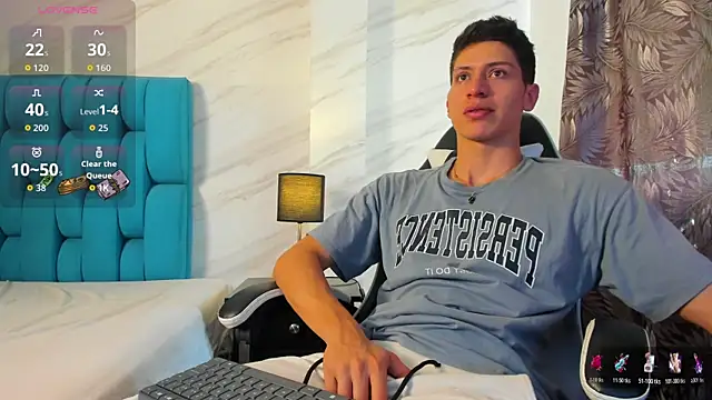 Tyler  Colt online show from 10-17-25, 07:38