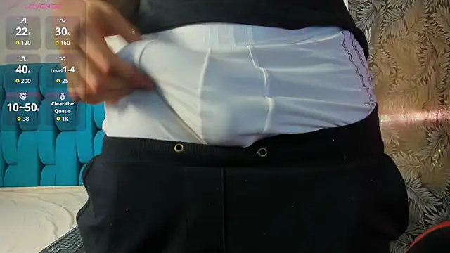 Tyler  Colt online show from 10-24-25, 06:59