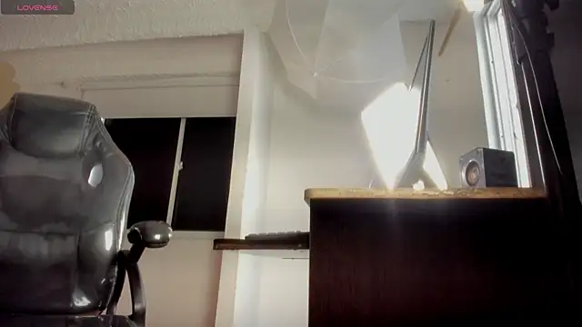 Kail nil online show from 10-14-25, 07:58